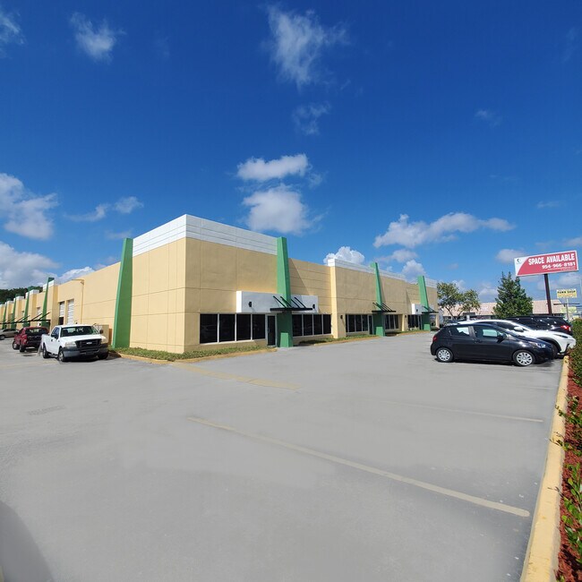 Plus de détails pour 3190 S State Road 7, Miramar, FL - Local d'activités, Industriel à louer