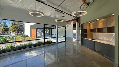 51-61 Daggett Dr, San Jose, CA for lease Interior Photo- Image 2 of 3