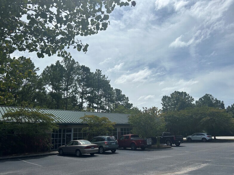 2891 Tricom St, North Charleston, SC à louer - Photo du bâtiment - Image 3 de 13