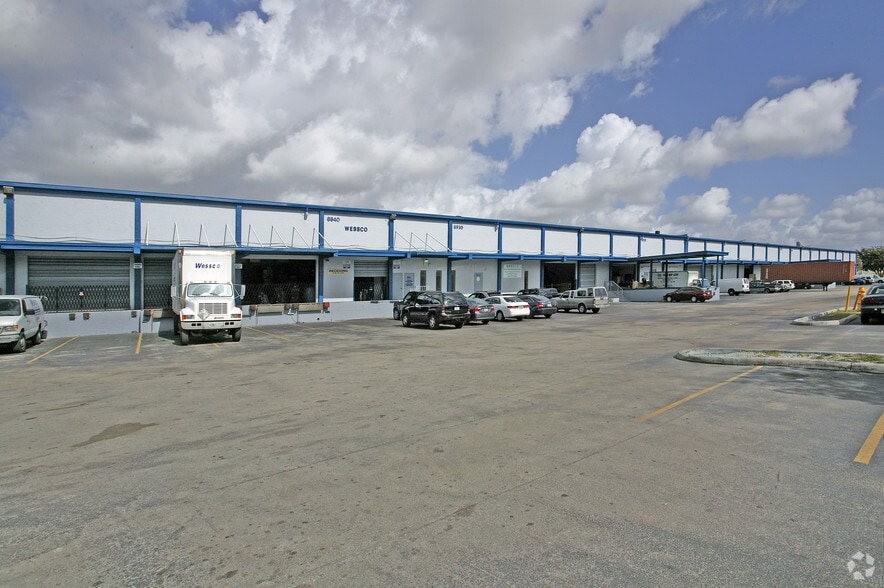 6950-7190 NW 12th St, Miami, FL for lease - Building Photo - Image 2 of 37