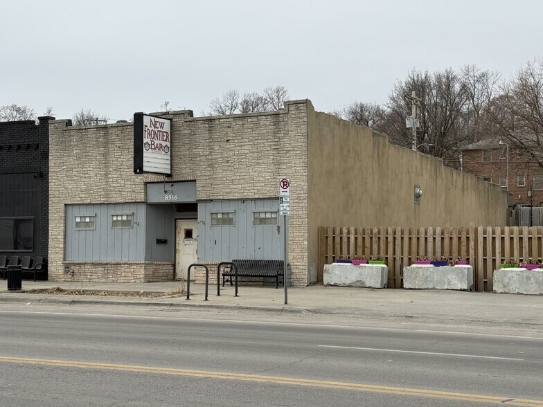 8516 N 30th St, Omaha, NE à vendre - Photo du bâtiment - Image 3 de 8