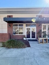 543 Long Point Rd, Mount Pleasant, SC for lease Interior Photo- Image 2 of 15