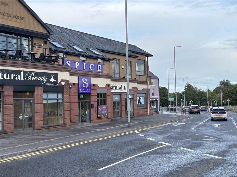 27 Linenhall St, Lisburn for lease - Building Photo - Image 2 of 3
