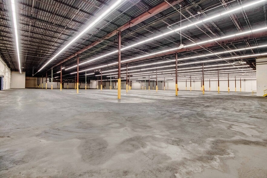 Central Carolina Industrial Park portfolio of 4 properties for sale on LoopNet.ca - Building Photo - Image 3 of 9