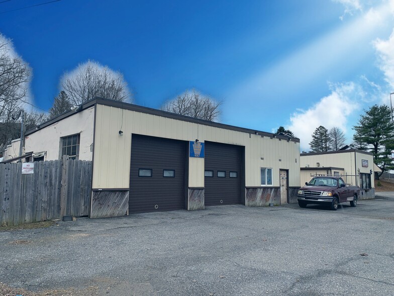2381-2385 Blakeslee Blvd. Dr, Lehighton, PA for sale - Building Photo - Image 3 of 7