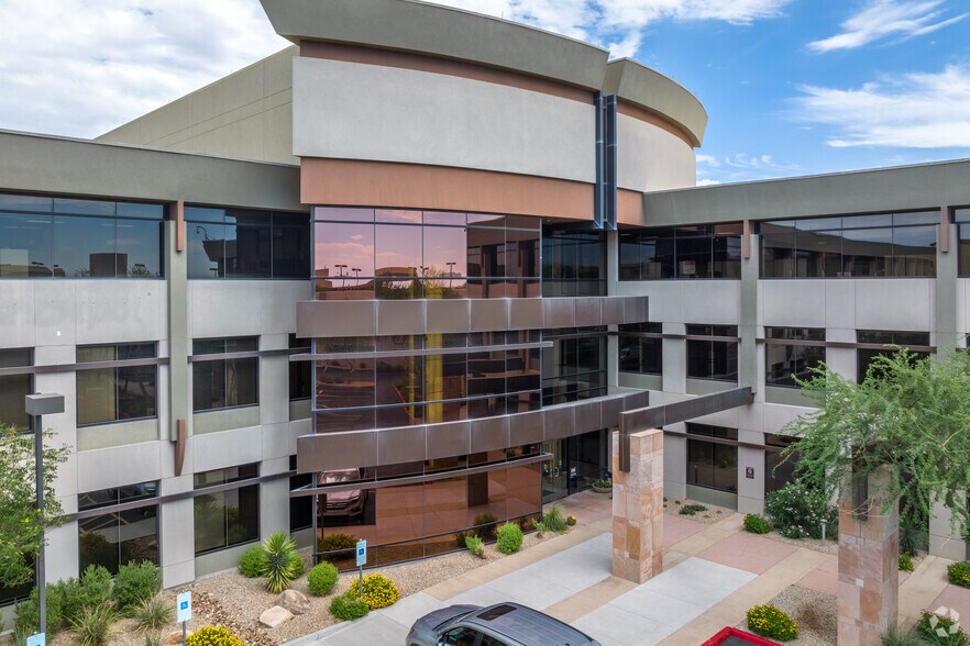 14000 N Pima Rd, Scottsdale, AZ à louer - Photo du bâtiment - Image 2 de 12
