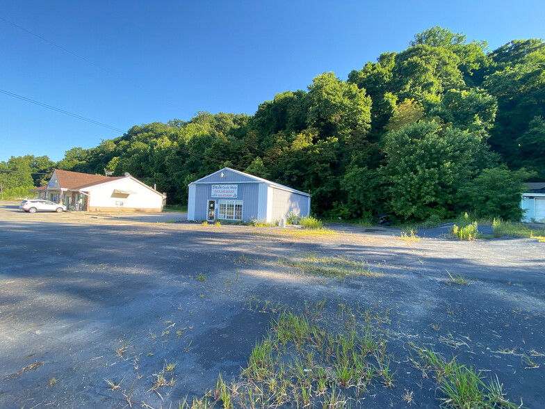 11845 US 23 Hwy, Wurtland, KY à vendre - Photo principale - Image 1 de 1