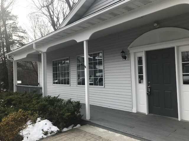 500 Purdy Hill Rd, Monroe, CT à louer - Photo du bâtiment - Image 3 de 16