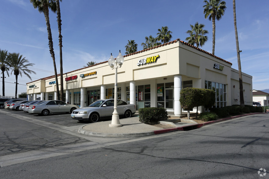 1536-1578 Barton Rd, Redlands, CA for lease - Primary Photo - Image 1 of 1