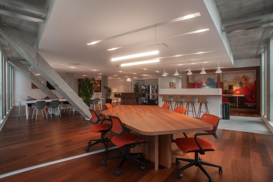 Office in Cesson-Sévigné for lease - Interior Photo - Image 2 of 6