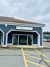 1470 Route 44, Raynham, MA à louer Photo du bâtiment- Image 1 de 3