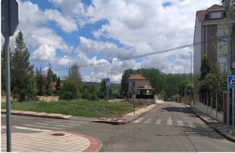 Caboalles-Az, Sariegos, LEO - Aérien  Vue de la carte