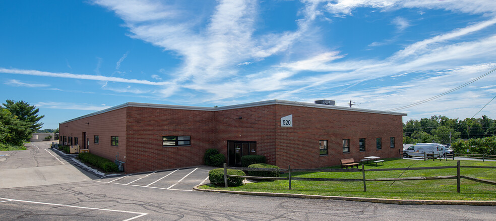 510-550 Seco Rd, Monroeville, PA for lease - Building Photo - Image 2 of 10