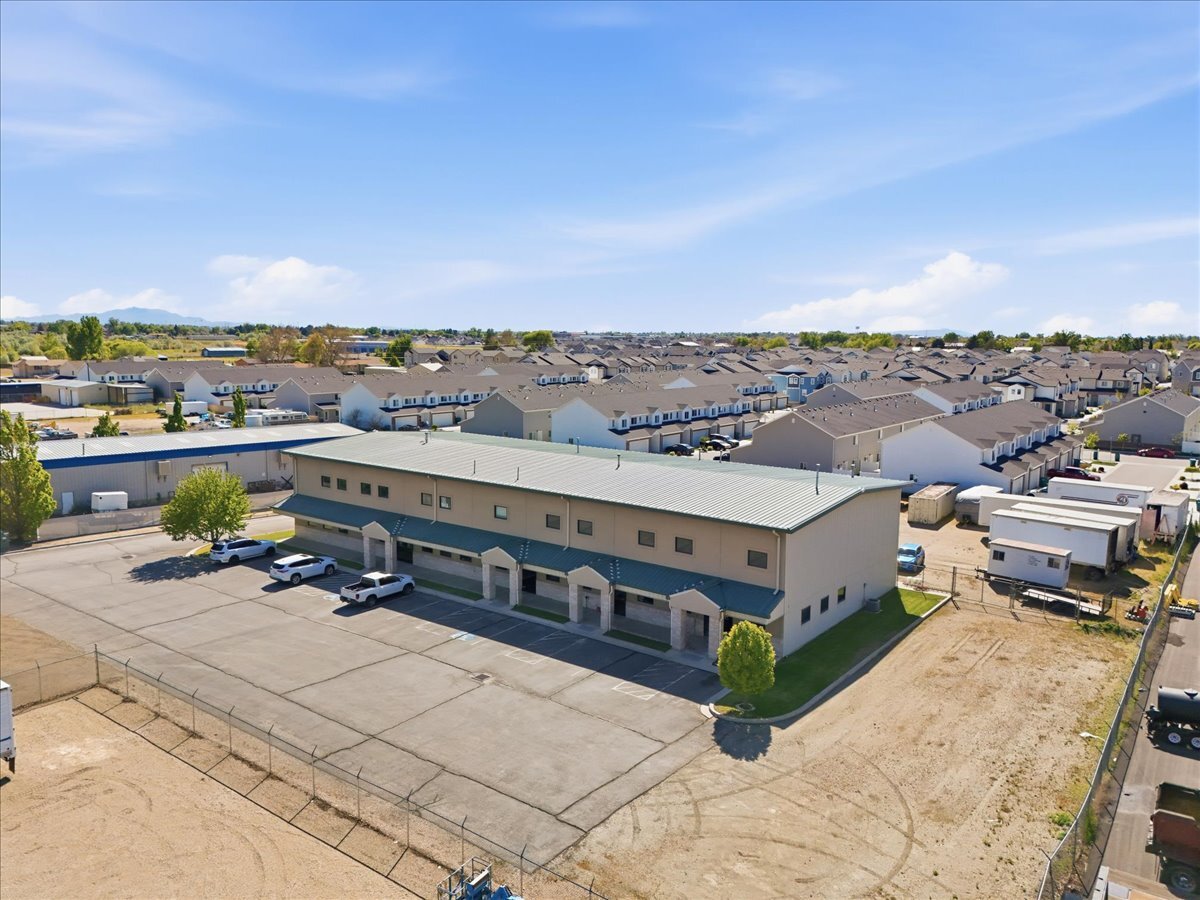 1695 S 2050 W, West Haven, UT for sale Primary Photo- Image 1 of 26