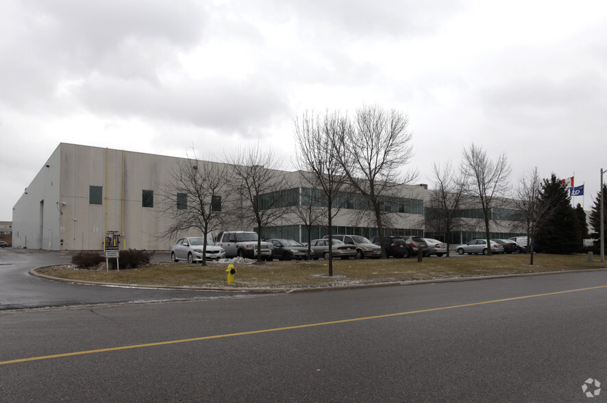 375 Basaltic Rd, Concord, ON for lease - Primary Photo - Image 1 of 2