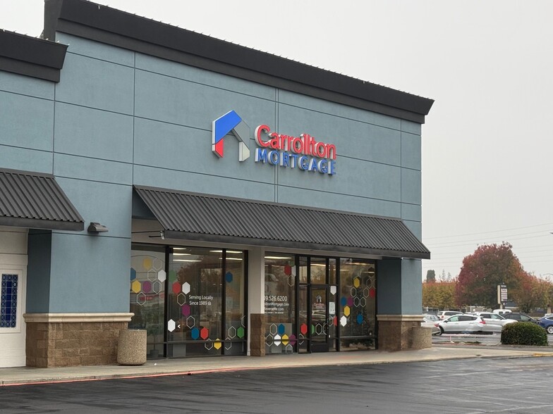 3430 Tully Rd, Modesto, CA for lease - Building Photo - Image 1 of 3