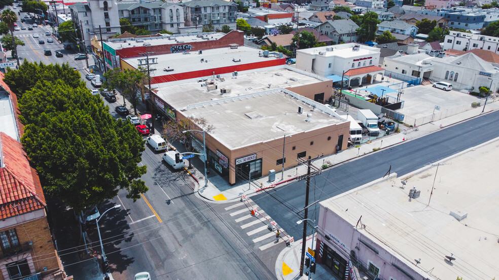 2546-2554 W Pico Blvd, Los Angeles, CA for sale - Building Photo - Image 2 of 9