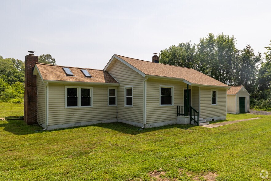 1205 Loflin Rd, Aberdeen, MD à vendre - Photo du bâtiment - Image 3 de 11