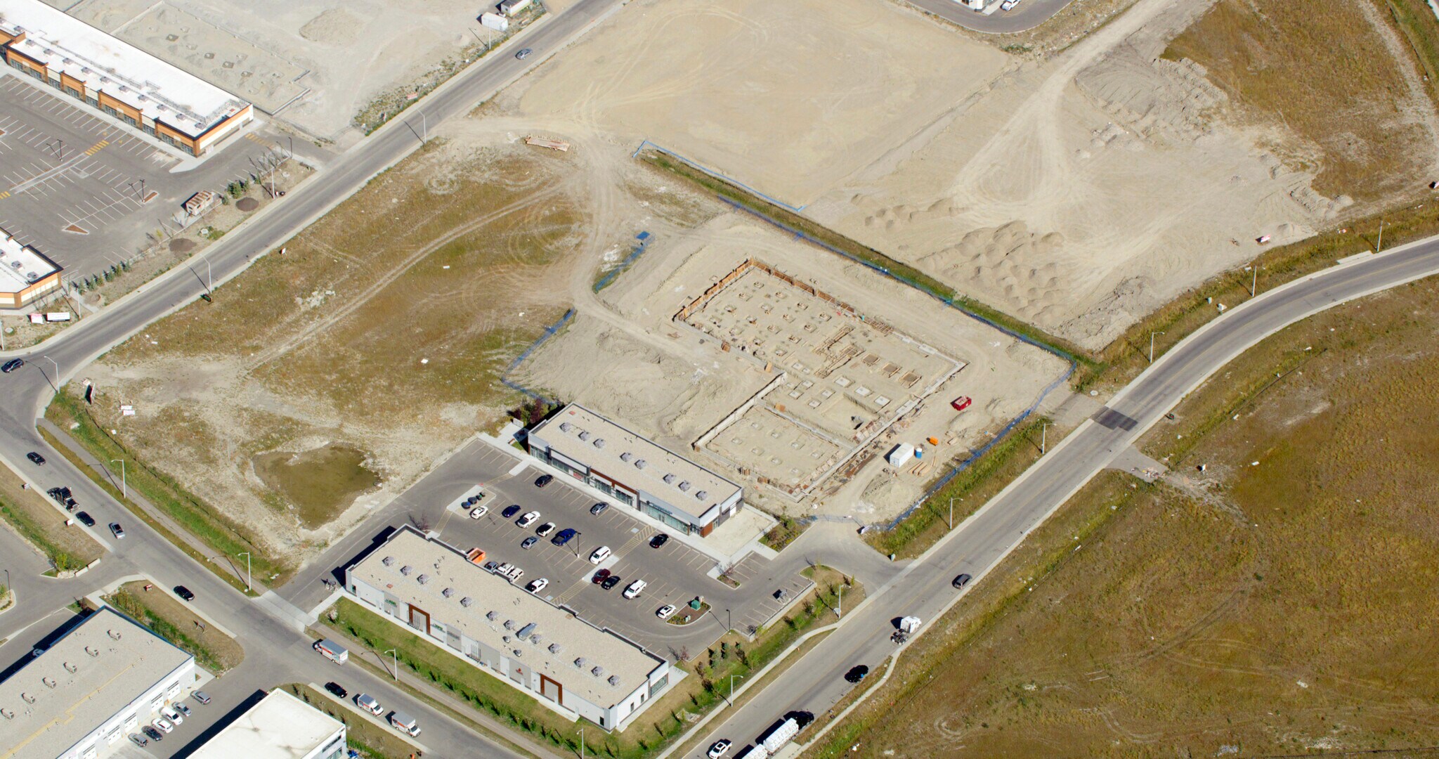 4070 108 Ave NE, Calgary, AB à vendre Photo principale- Image 1 de 1