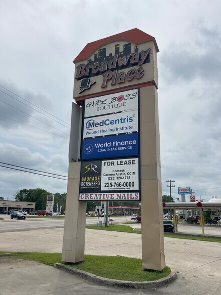 7755 Magnolia Beach Rd, Denham Springs, LA à louer - Photo du bâtiment - Image 3 de 65