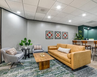 Plus de détails pour 5600 NW Central Dr, Houston, TX - Coworking à louer