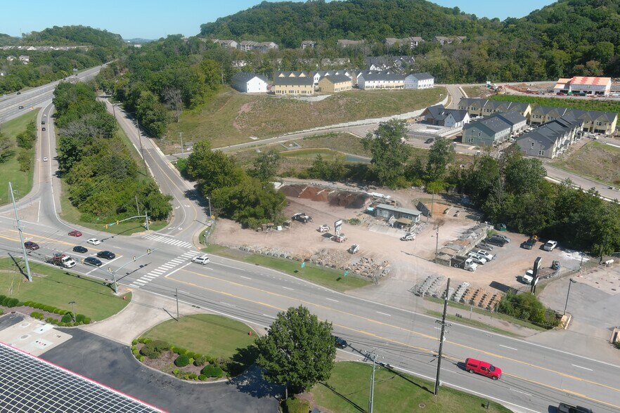 628 Old Hickory Blvd, Nashville, TN à vendre - Photo du bâtiment - Image 2 de 9