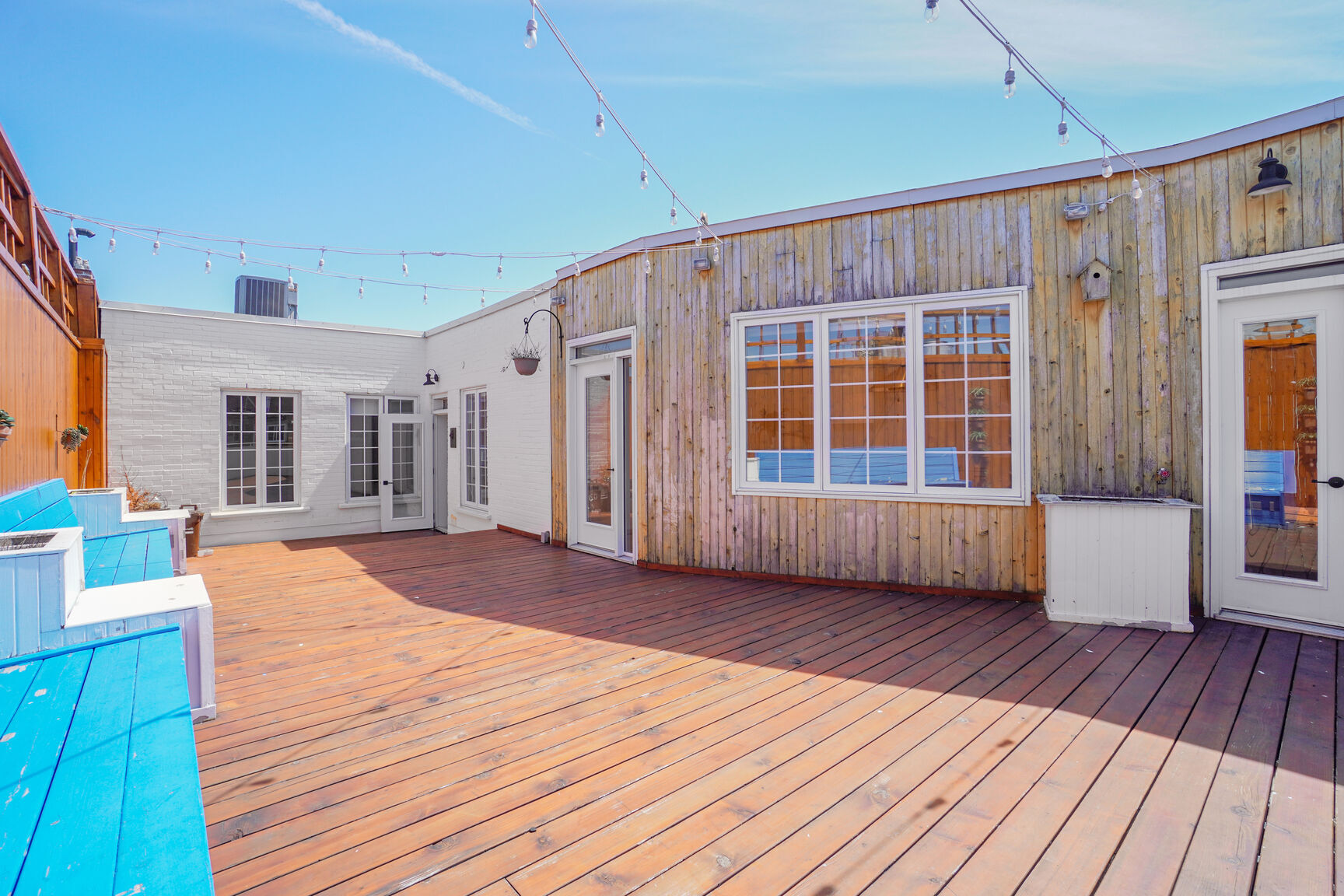 7604-7606 Rue Saint-Hubert, Montréal, QC for lease Building Photo- Image 1 of 28