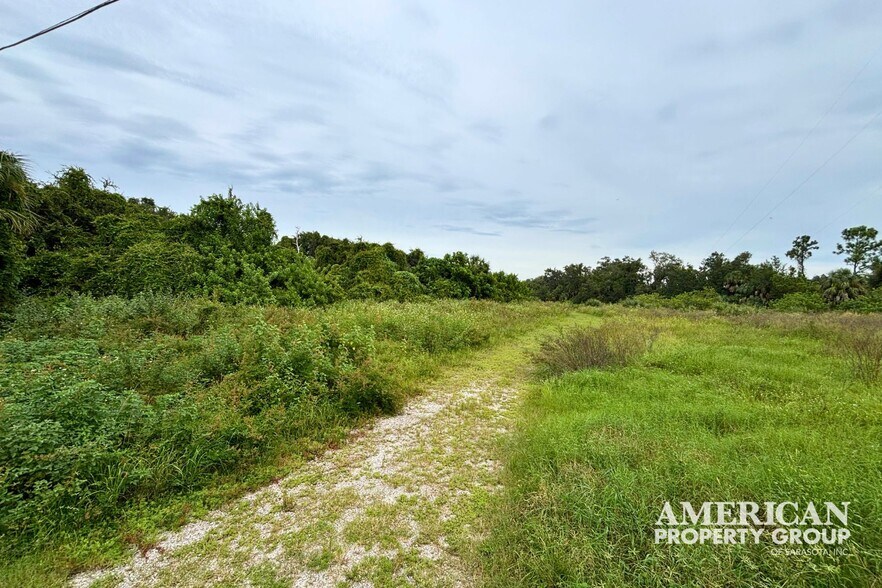 2120 Broad Ranch Dr, Port Charlotte, FL for sale - Building Photo - Image 2 of 7