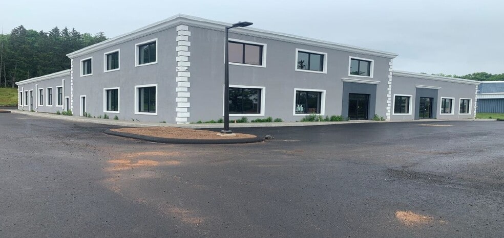 336 State St, North Haven, CT for lease - Building Photo - Image 1 of 7