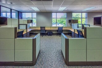 2400 S Wolf Rd, Westchester, IL for lease Interior Photo- Image 2 of 10