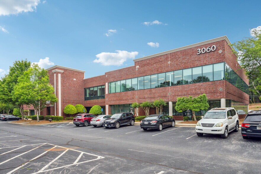 3060 Kimball Bridge Rd, Alpharetta, GA à louer - Photo du bâtiment - Image 3 de 15