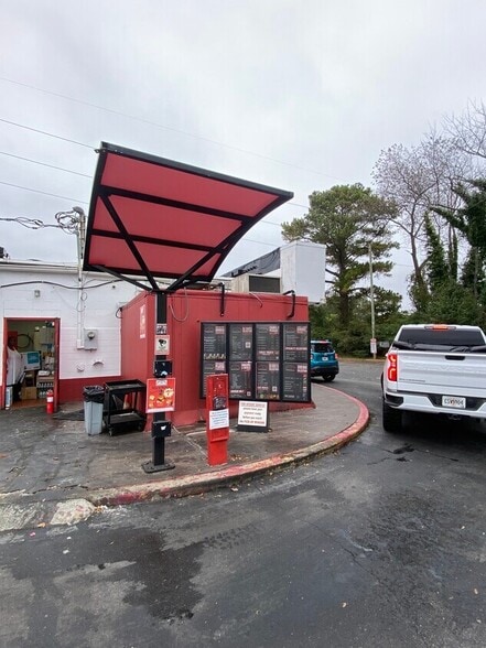 4499 Glenwood Rd, Decatur, GA for sale - Building Photo - Image 3 of 4