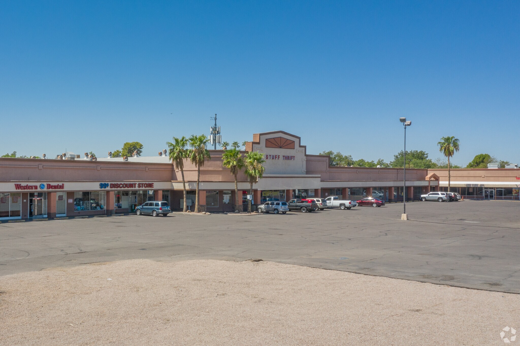 1107-1159 E Main St, Mesa, AZ à louer Photo principale- Image 1 de 7