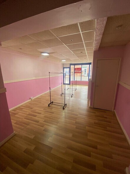 11 Mill St, Brierley Hill for lease - Building Photo - Image 3 of 9