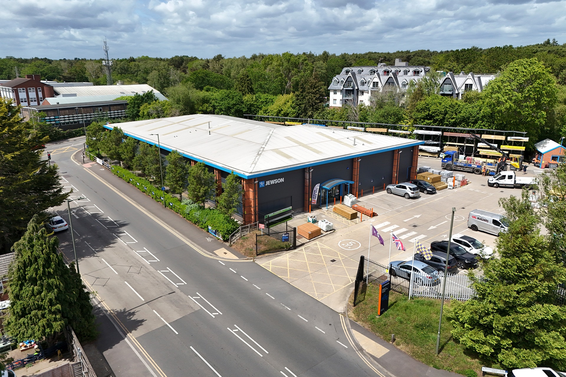 Monument Rd, Woking for sale Building Photo- Image 1 of 15