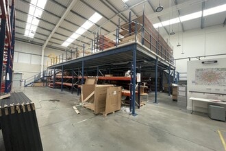 Western Rd, Bracknell à louer Photo intérieure- Image 2 de 2