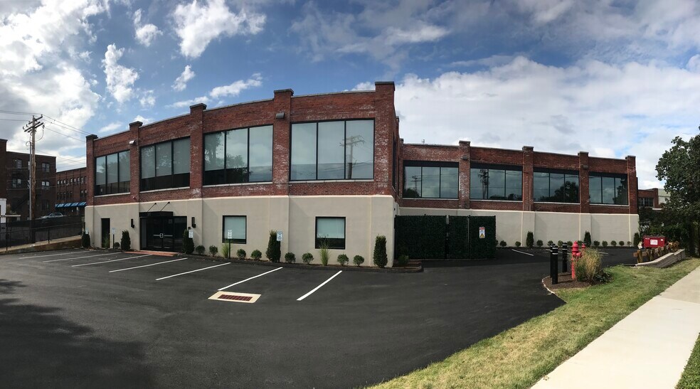 285 Nicoll St, New Haven, CT à louer - Photo du bâtiment - Image 2 de 22