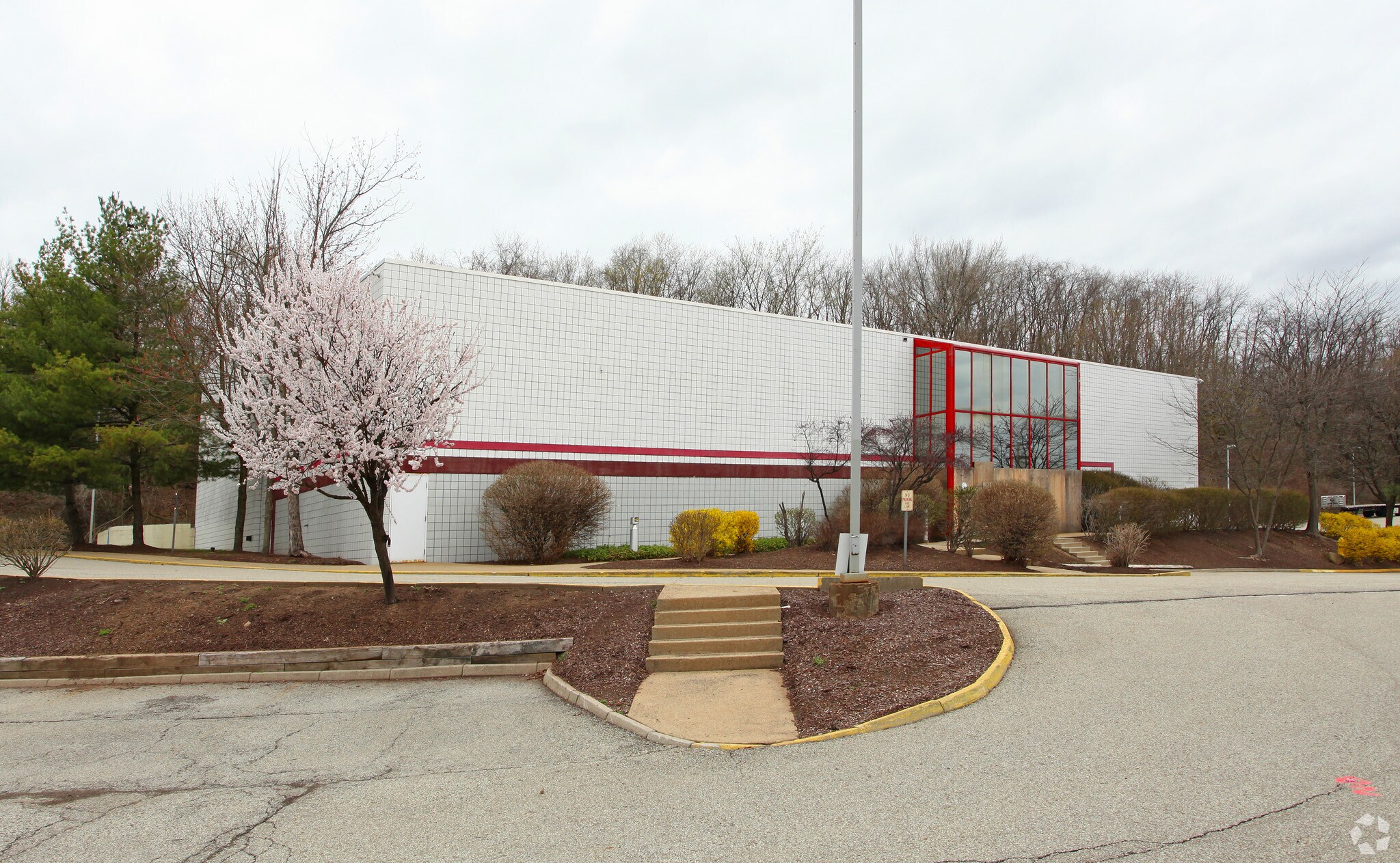 310 Rodi Rd, Pittsburgh, PA for sale Primary Photo- Image 1 of 18