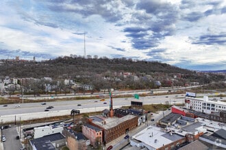 2624 Colerain Ave, Cincinnati, OH - Aérien Vue de la carte