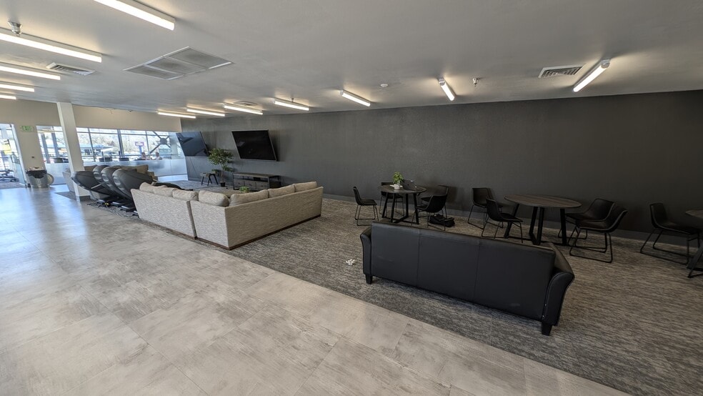 1640-1658 S State St, Orem, UT à louer - Photo intérieure - Image 3 de 21