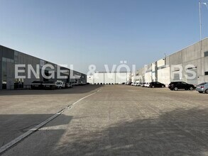 Industrial in Montornès del Vallès, Barcelona for lease Interior Photo- Image 2 of 14