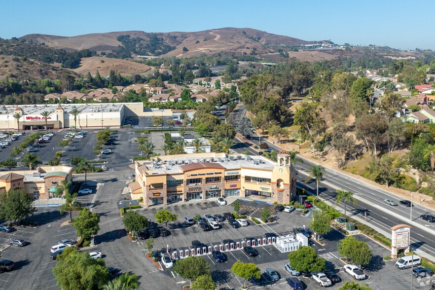 68 Rio Rancho Rd, Pomona, CA for lease - Aerial - Image 3 of 3