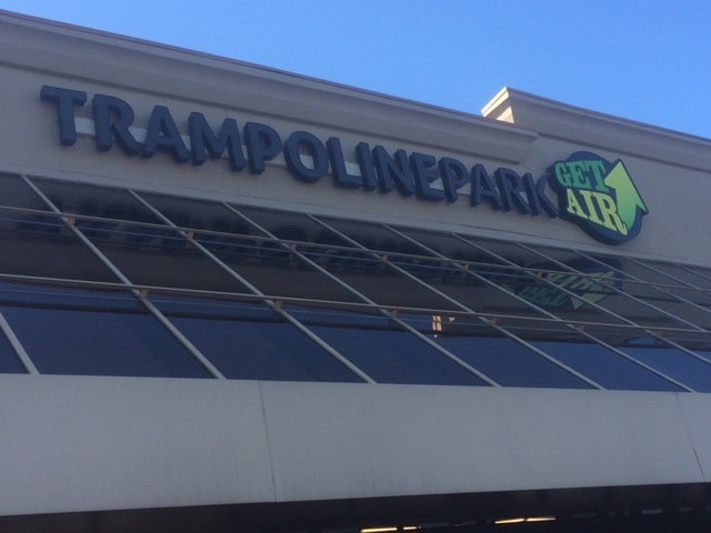 1116 Eastchester Dr, High Point, NC for lease Primary Photo- Image 1 of 10