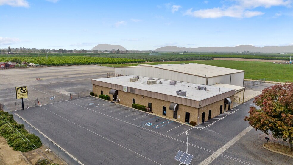 46031 Road 124, Orange Cove, CA à vendre - Photo du bâtiment - Image 3 de 13