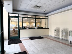 511 Lenox St, Stroudsburg, PA for lease Interior Photo- Image 1 of 11