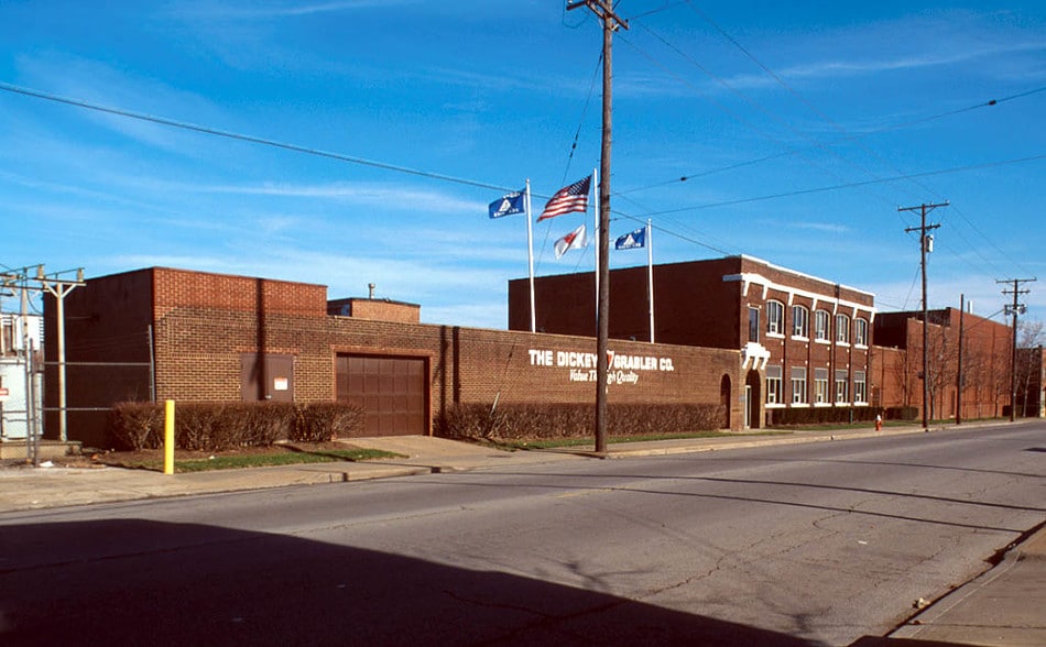 10302 Madison Rd, Cleveland, OH for sale - Building Photo - Image 1 of 3