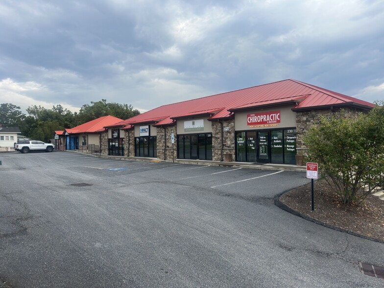 2712 Hendersonville Rd, Fletcher, NC for lease - Building Photo - Image 2 of 7