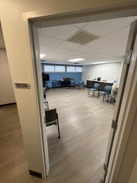 255 N Miami St, Wabash, IN à vendre - Photo intérieure - Image 2 de 13