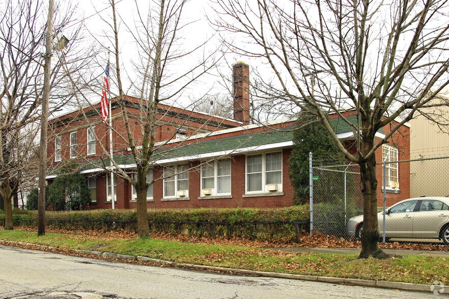 446 E 131st St, Cleveland, OH for sale - Building Photo - Image 2 of 2