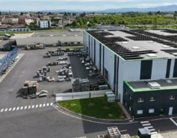 Flex in Belleville-en-Beaujolais for lease - Building Photo - Image 3 of 10